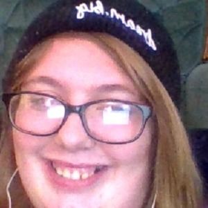 Meet your Posher, Selena